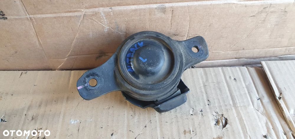 Łapa poduszka silnika Subaru Legacy Lift Outback 2.0 D 41022AG121 - 4