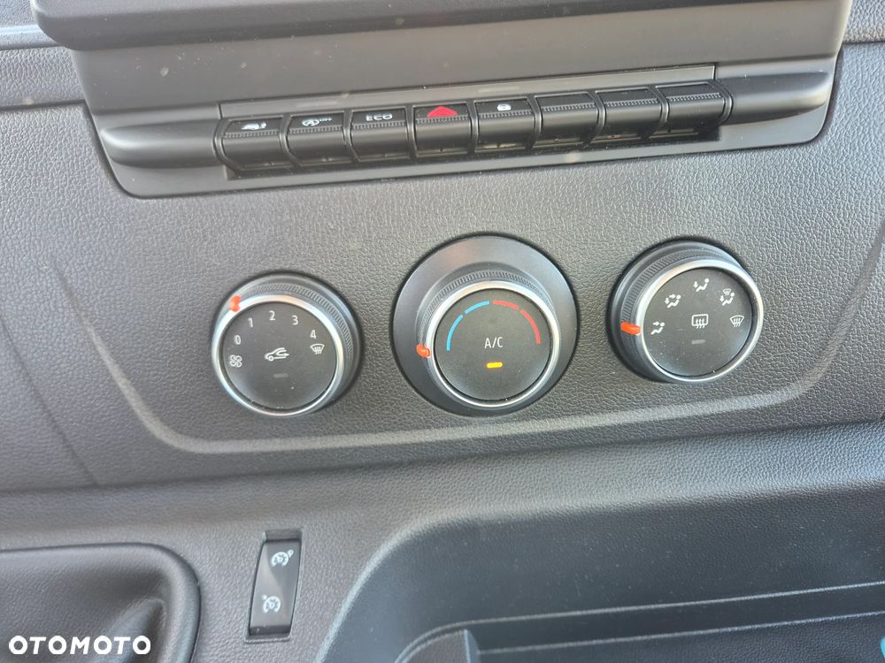 Renault Master (32247) - 21