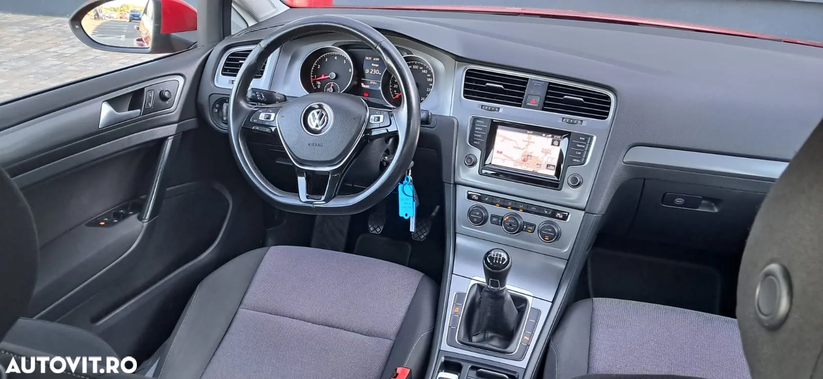 Volkswagen Golf 1.2 TSI Highline - 13