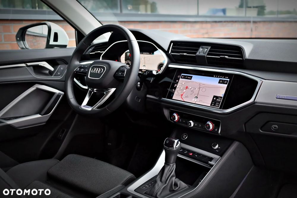 Audi Q3 Sportback - 19