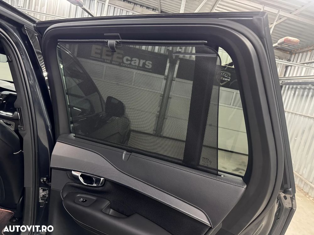 Volvo XC 90 T8 AWD Recharge Geartronic RDesign Expression - 35
