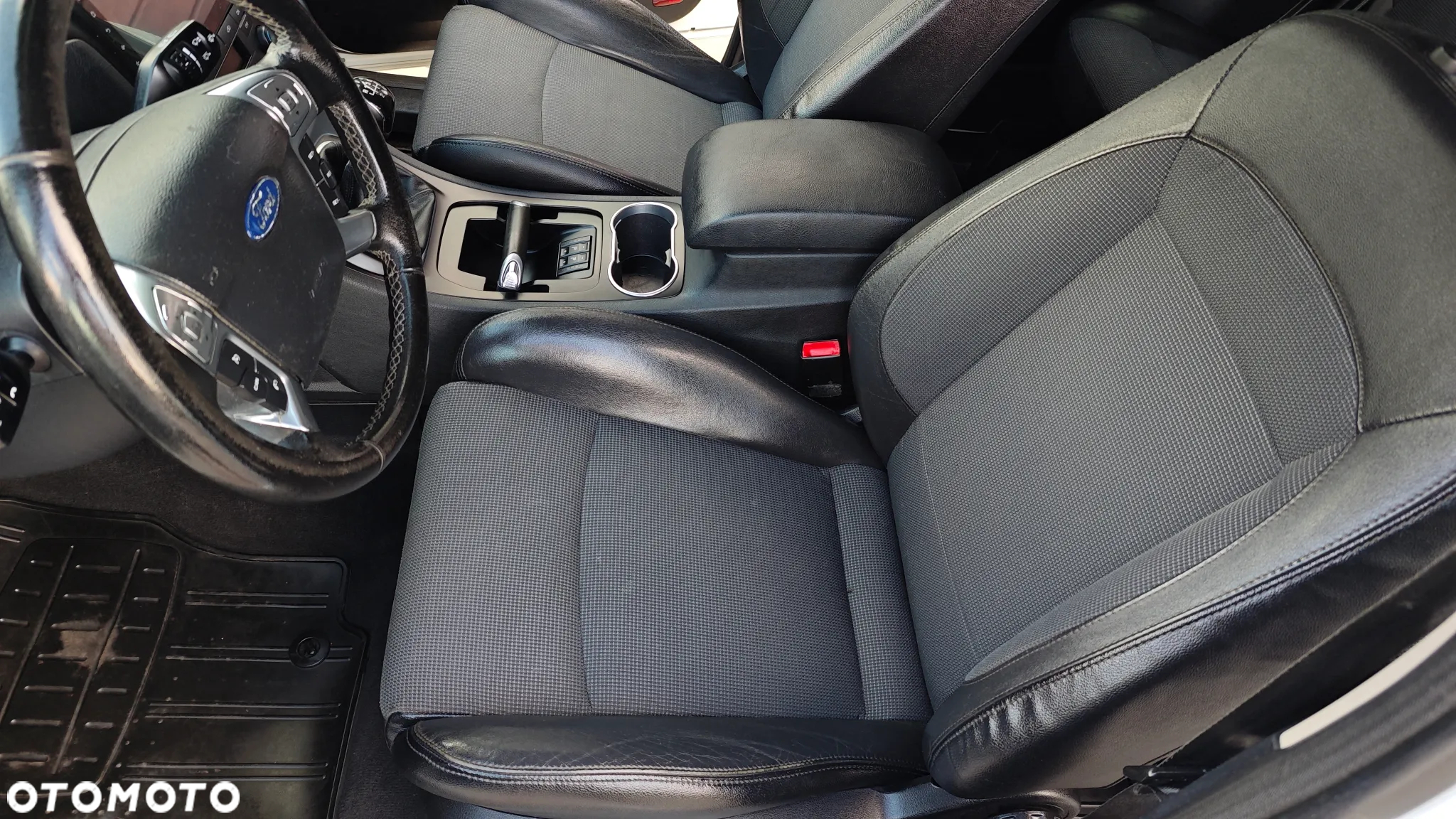 Ford Galaxy 2.0 TDCi Titanium - 4