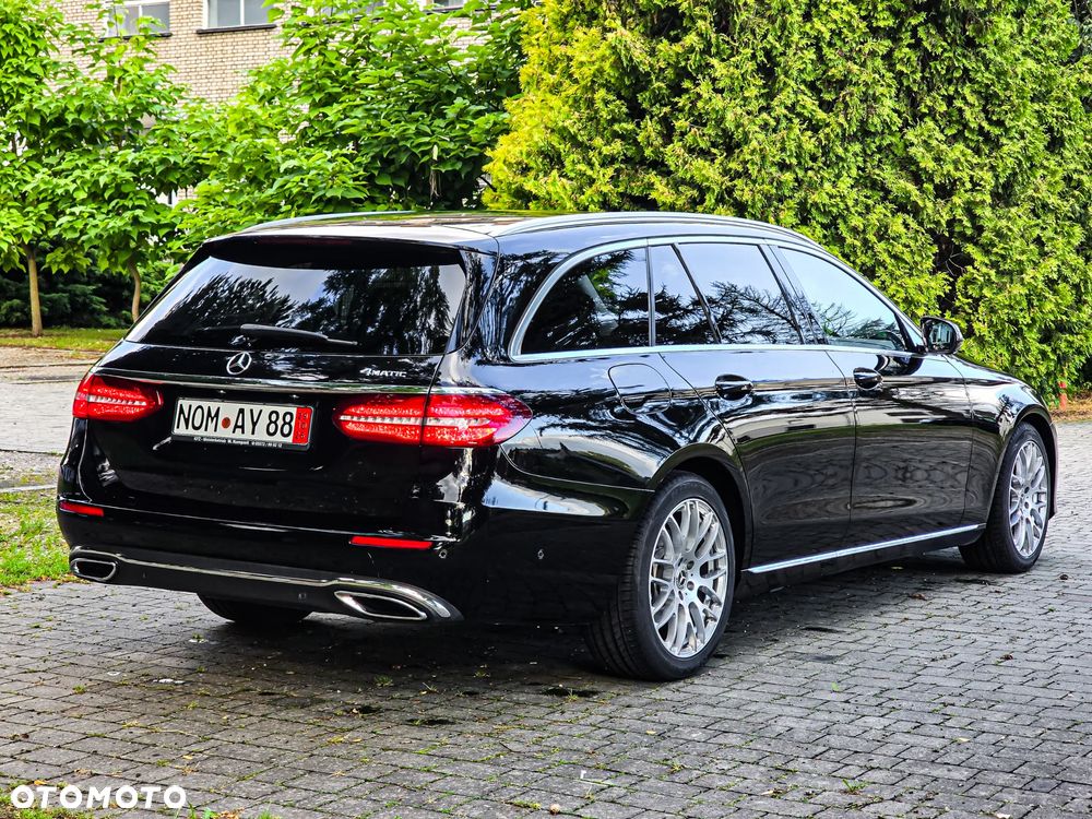 Mercedes-Benz Klasa E 220 d 9G-TRONIC - 8