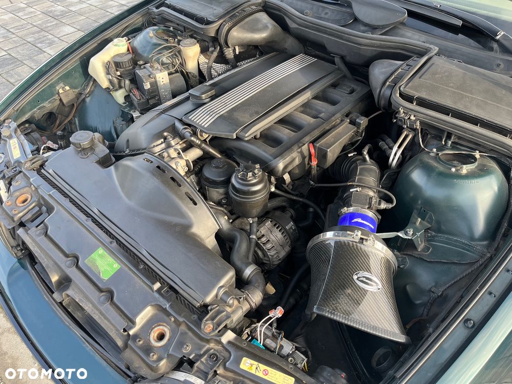 BMW Seria 5 528i - 8