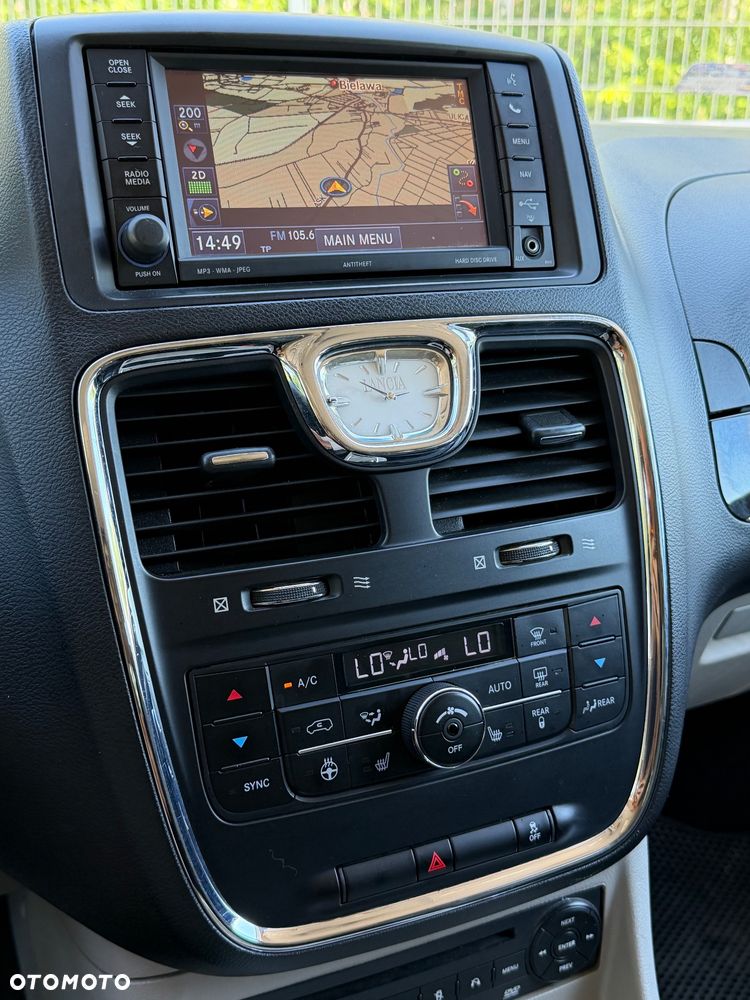 Lancia Voyager 2.8CRD Platinum - 16