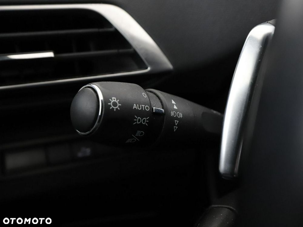 Peugeot 5008 2.0 BlueHDI GT S&S EAT8 - 37