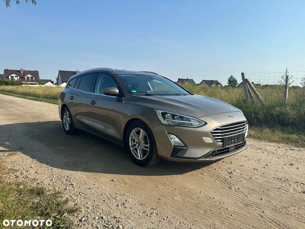Ford Focus 1.5 EcoBlue Start-Stopp-System TITANIUM - 4