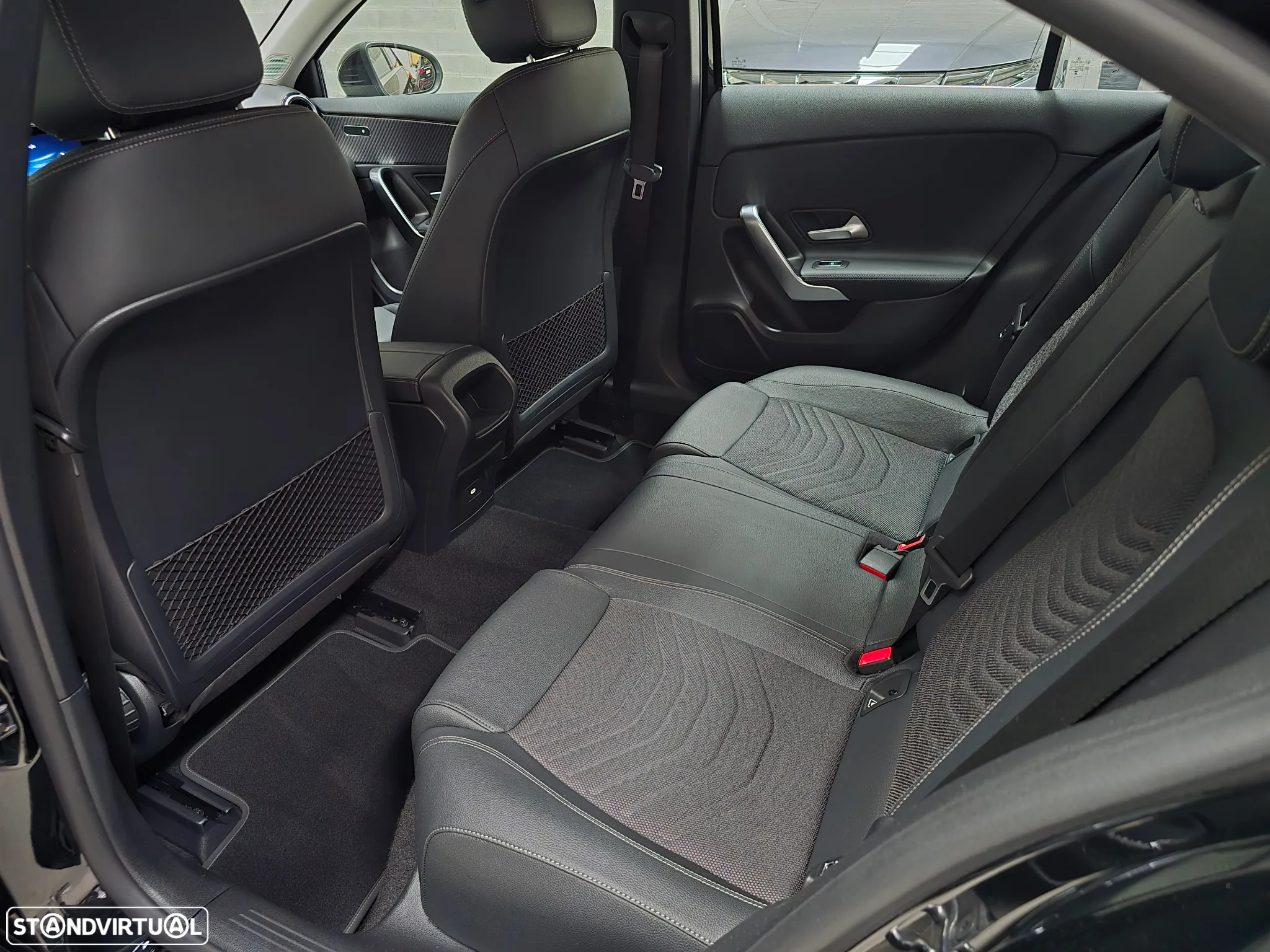 Mercedes-Benz A 250 Limousine e Progressive - 41