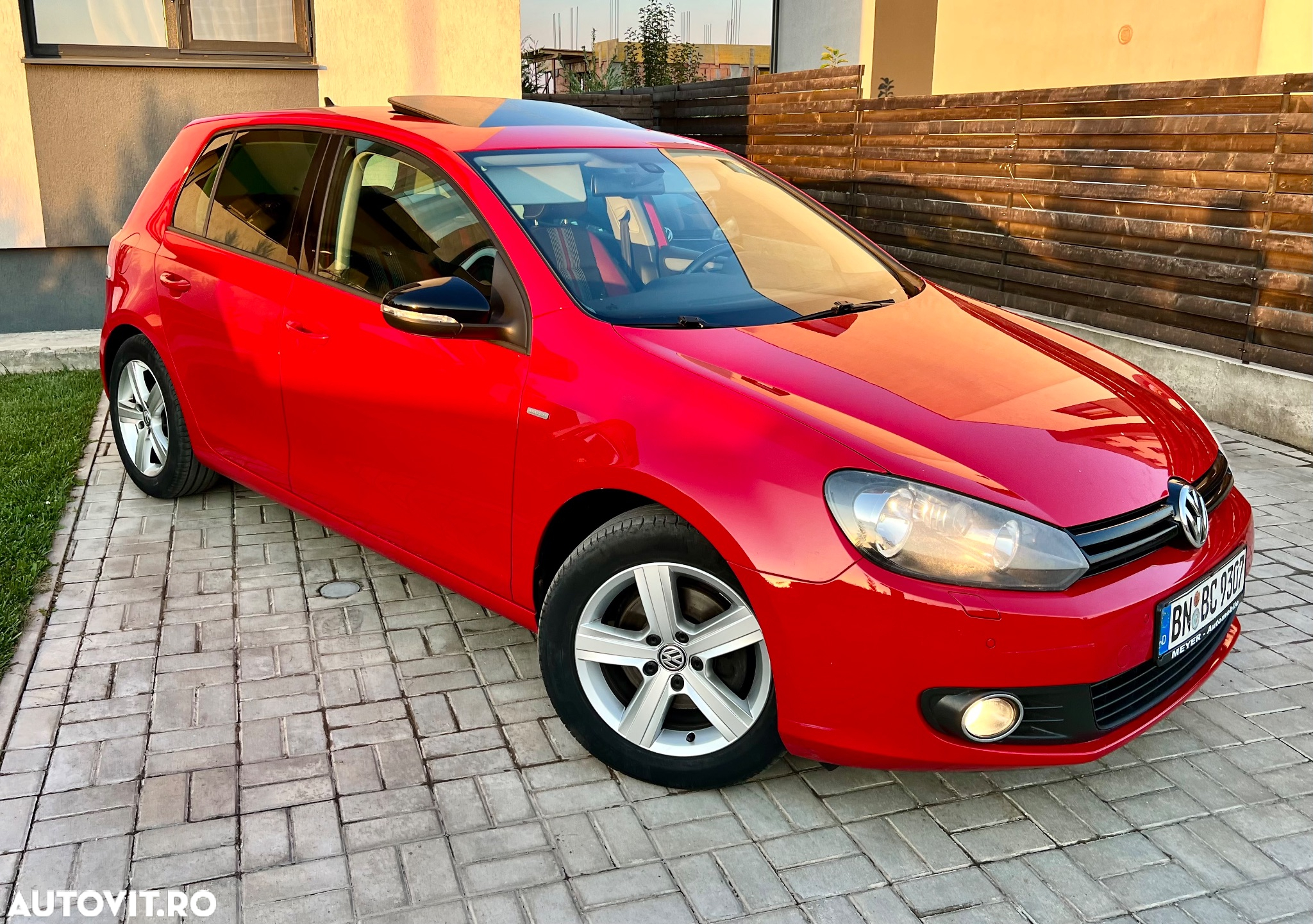 Volkswagen Golf 1.4 TSI DSG MATCH - 26