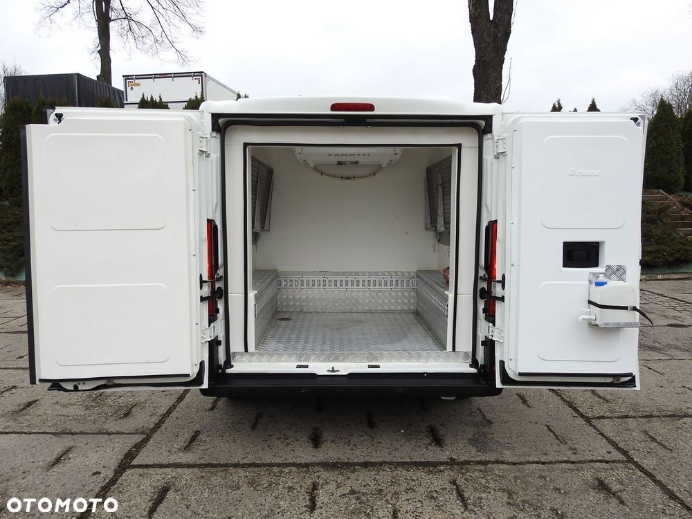 Peugeot BOXER FURGON CHŁODNIA  -5*C DWIE KOMORY  TEMPOMAT KLIMATYZACJA  120KM - 13