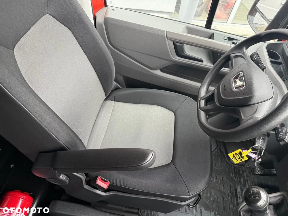 MAN TGE 3.140 FURGON L3H3 - 8