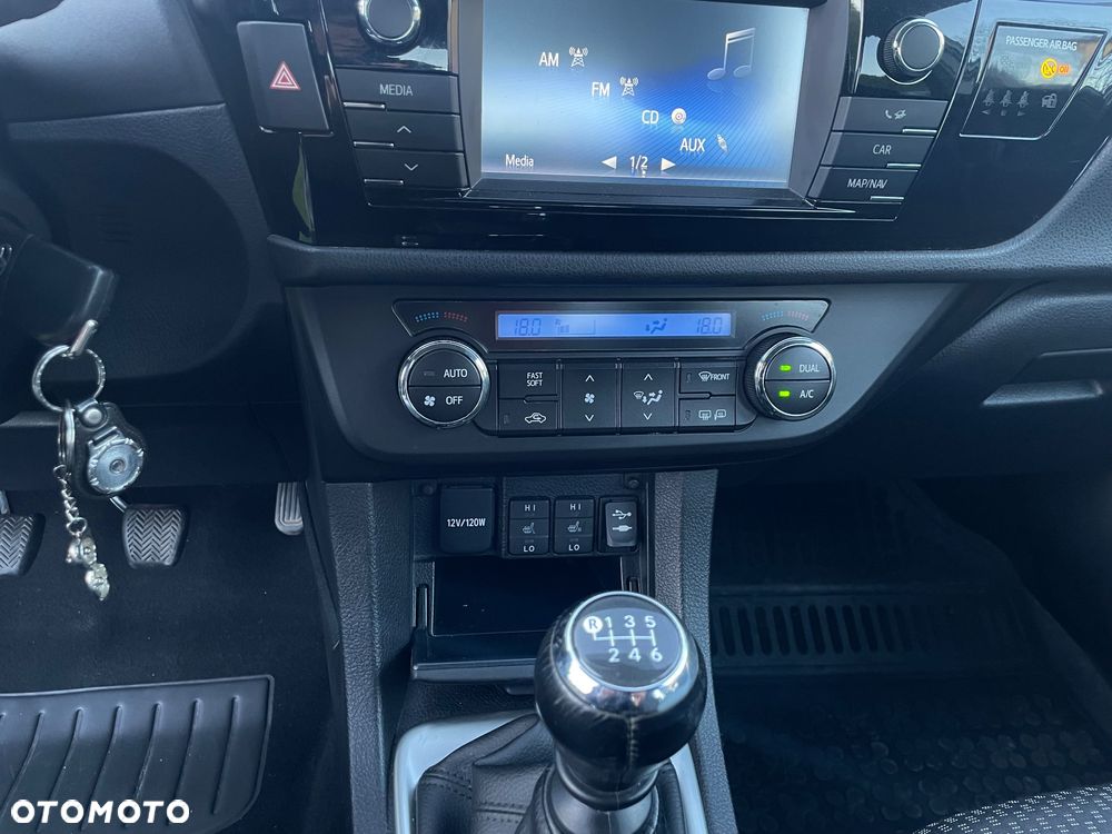 Toyota Corolla 1.6 Valvematic Life - 12