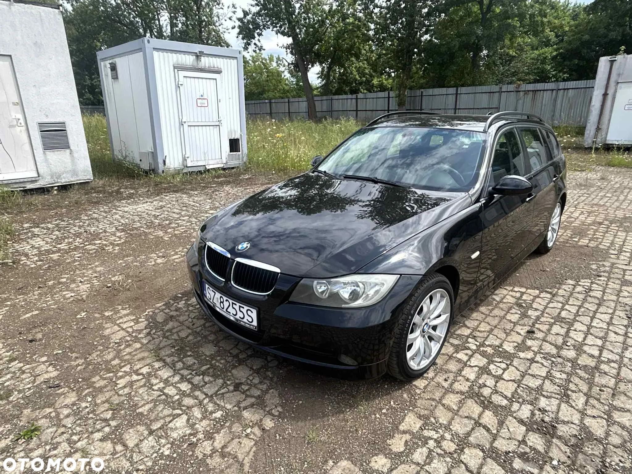 BMW Seria 3 318d - 1