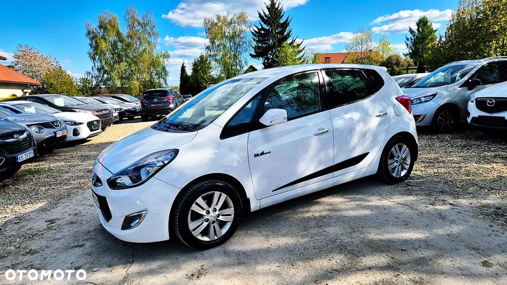 Hyundai ix20 1.4 Premium blue - 25