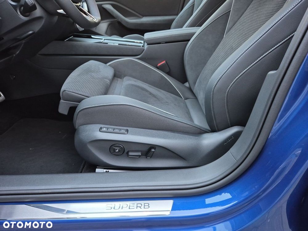Skoda Superb 2.0 TSI Sportline DSG - 19