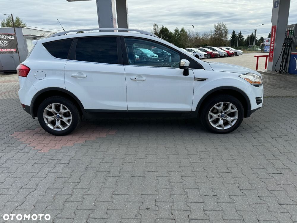Ford Kuga 2.0 TDCi 4x4 Titanium - 2