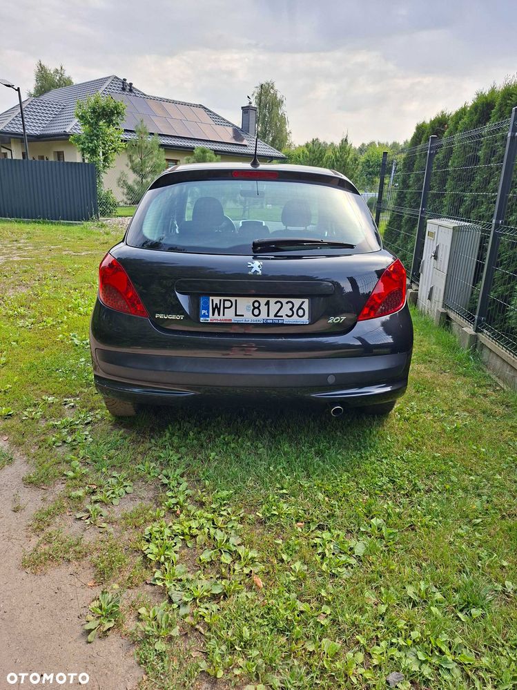 Peugeot 207 - 4