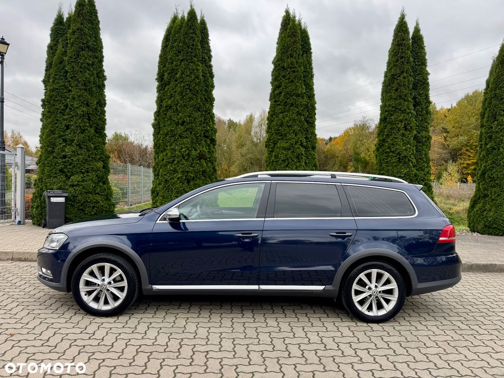 Volkswagen Passat 2.0 TDI Highline DSG - 29