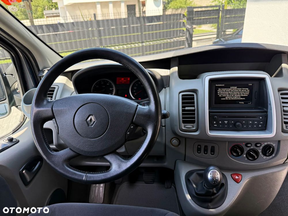 Renault Trafic Passenger Privilège - 8