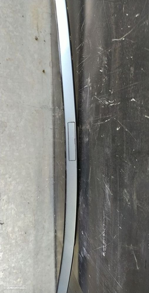 Friso Tejadilho Mercedes-Benz E-Class (W211) - 2