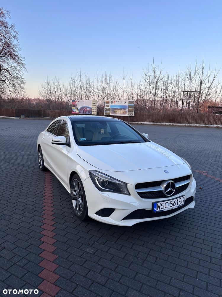 Mercedes-Benz CLA 200 7G-DCT - 11