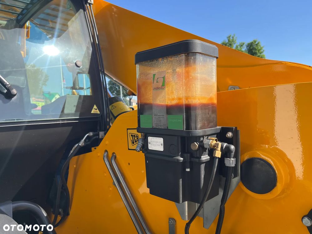 JCB 536-70 Agri Super - 11