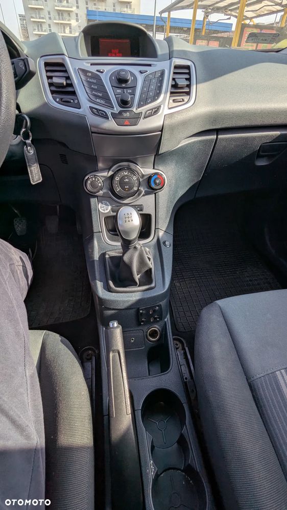 Ford Fiesta 1.6 TDCi Econetic - 13