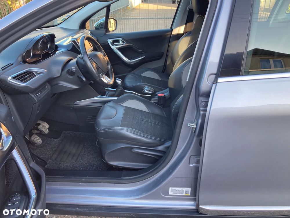 Peugeot 2008 120 VTI Allure - 9