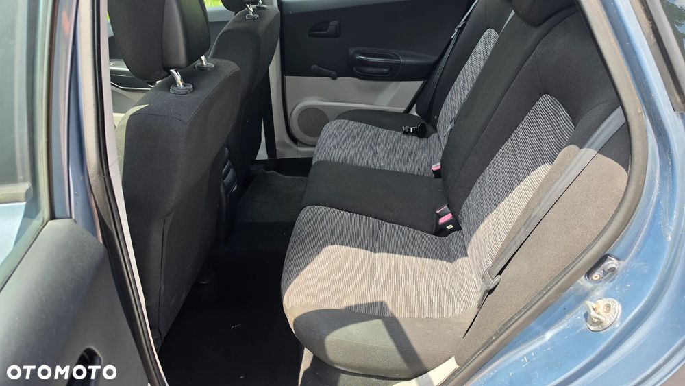 Kia Ceed 1.4 CVVT LX - 14