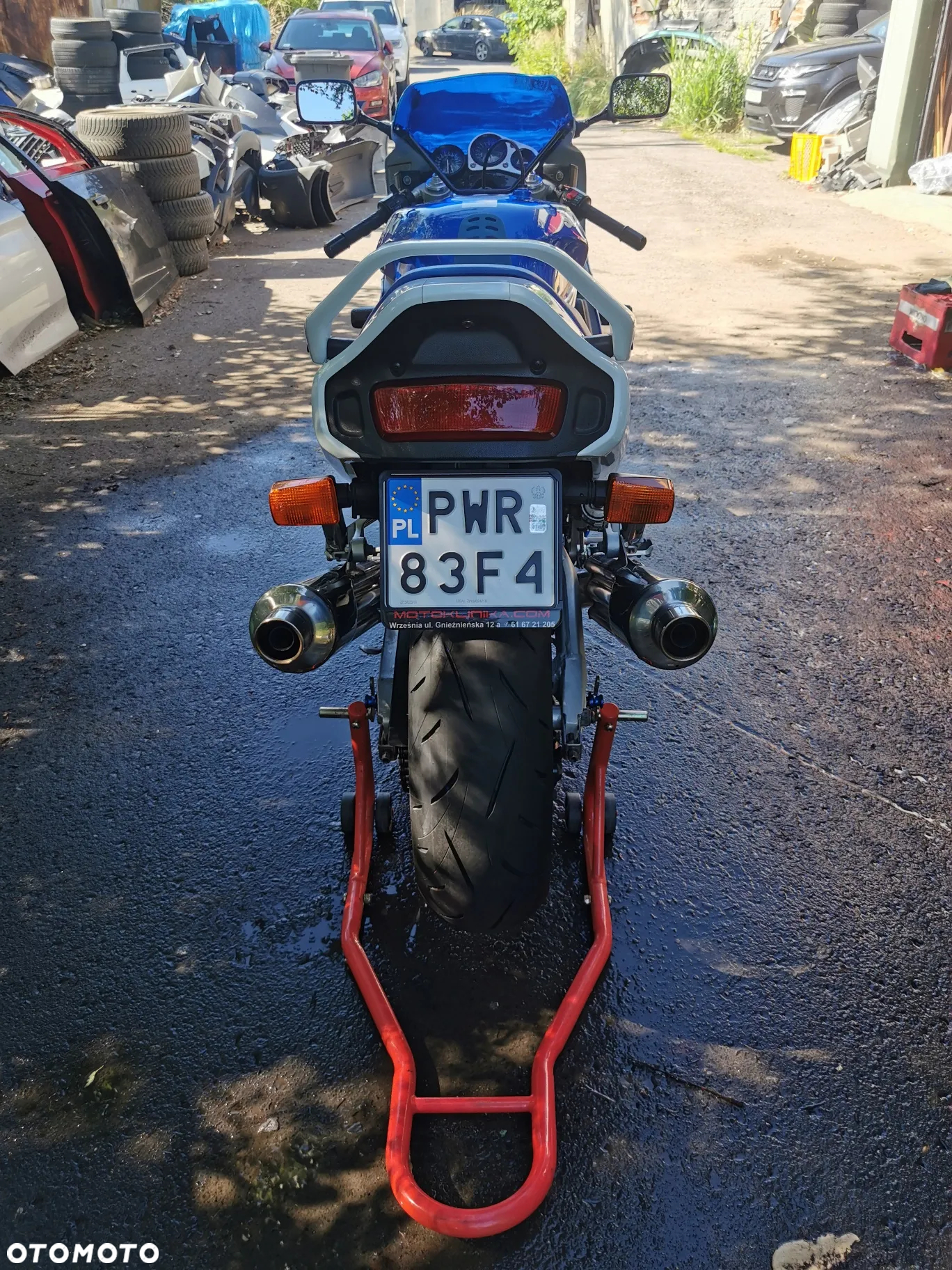 Suzuki GSX-R - 19
