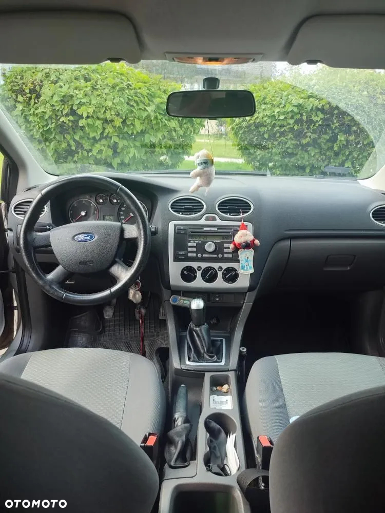 Ford Focus 1.8 TDCi Sport - 4