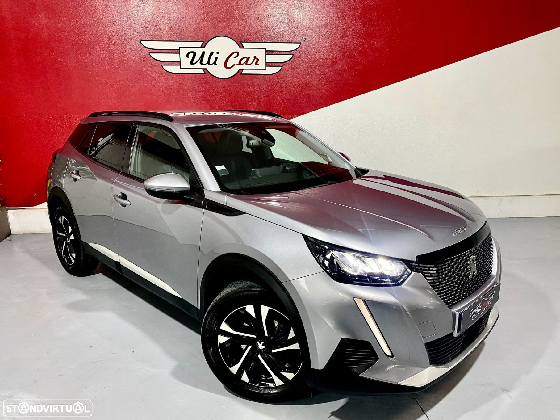 Peugeot 2008 1.2 PureTech Allure - 8