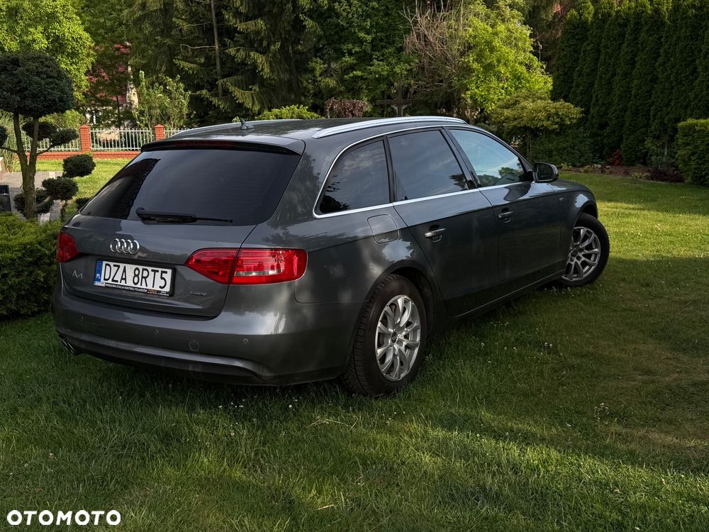 Audi A4 Avant 2.0 TDI quattro - 4