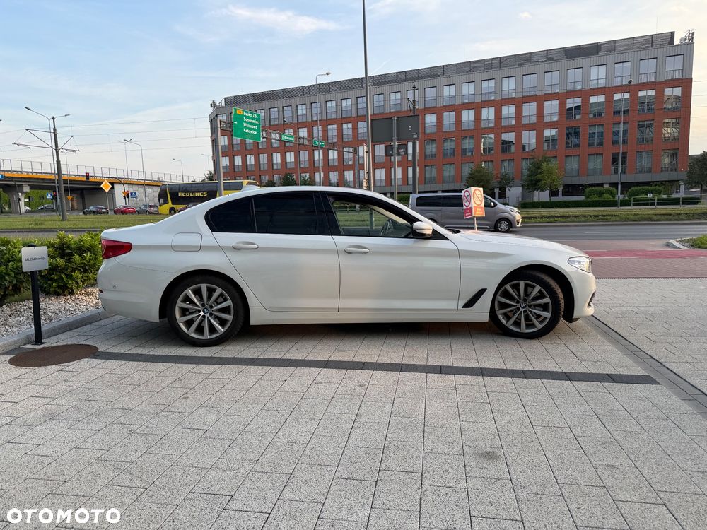 BMW Seria 5 518d Sport Line - 5