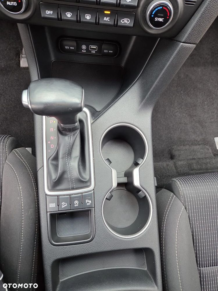 Kia Sportage 1.6 CRDI L Business Line Plus 2WD DCT - 2