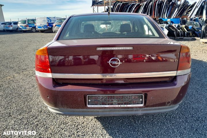 Dezmembrez Opel Vectra C [2002 - 2005] Sedan 4-usi 2.2 DTI MT (125 hp - 3