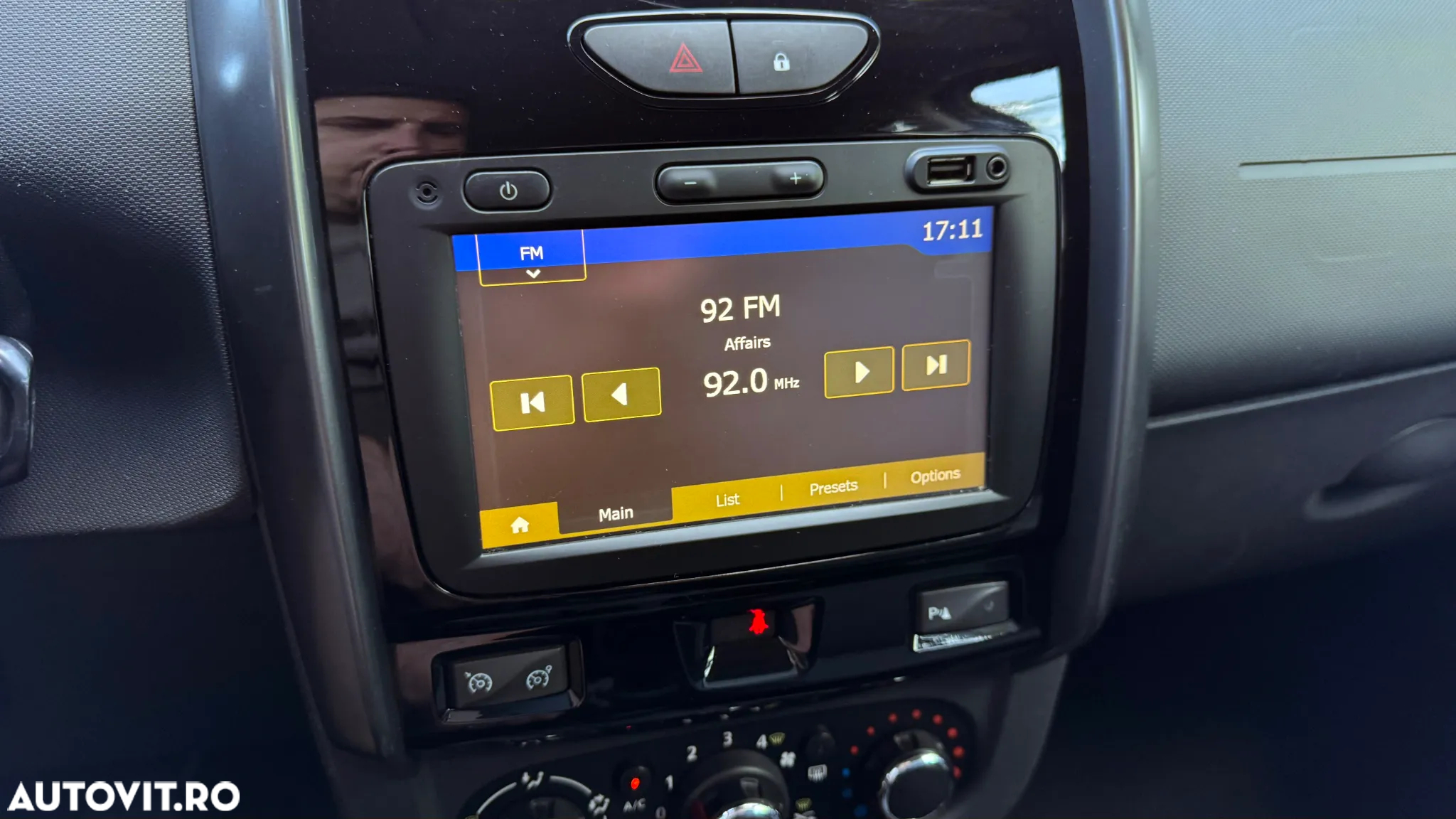 Dacia Duster 1.5 dCi 4x2 Laureate - 15