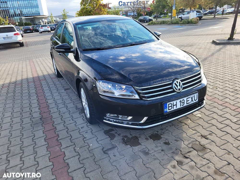 Volkswagen Passat - 10