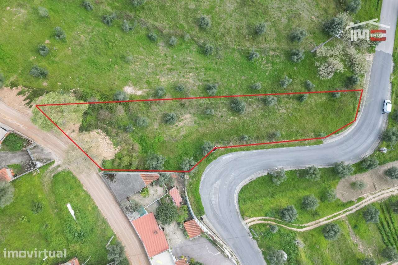 Terreno para moradia com projeto aprovado, situado em Alburitel, Ourém - Grande imagem: 2/13