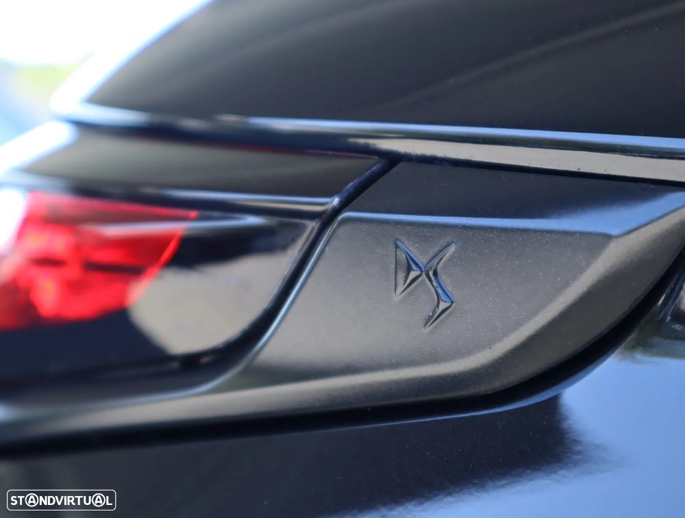 DS DS3 Crossback PureTech 130 Aut. PERFORMANCE LINE - 19