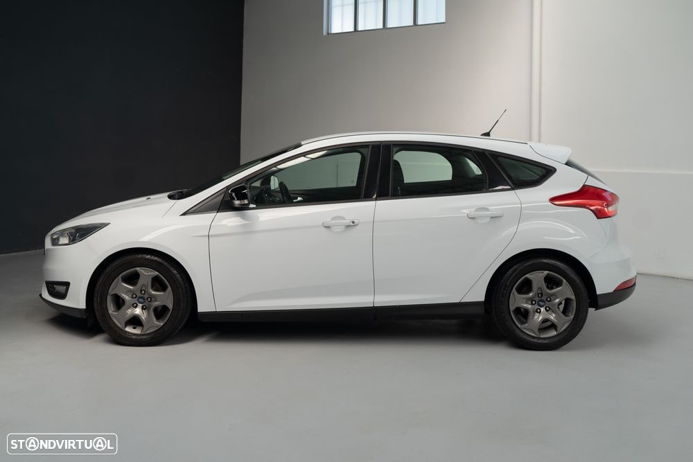Ford Focus 1.0 SCTi Trend - 21
