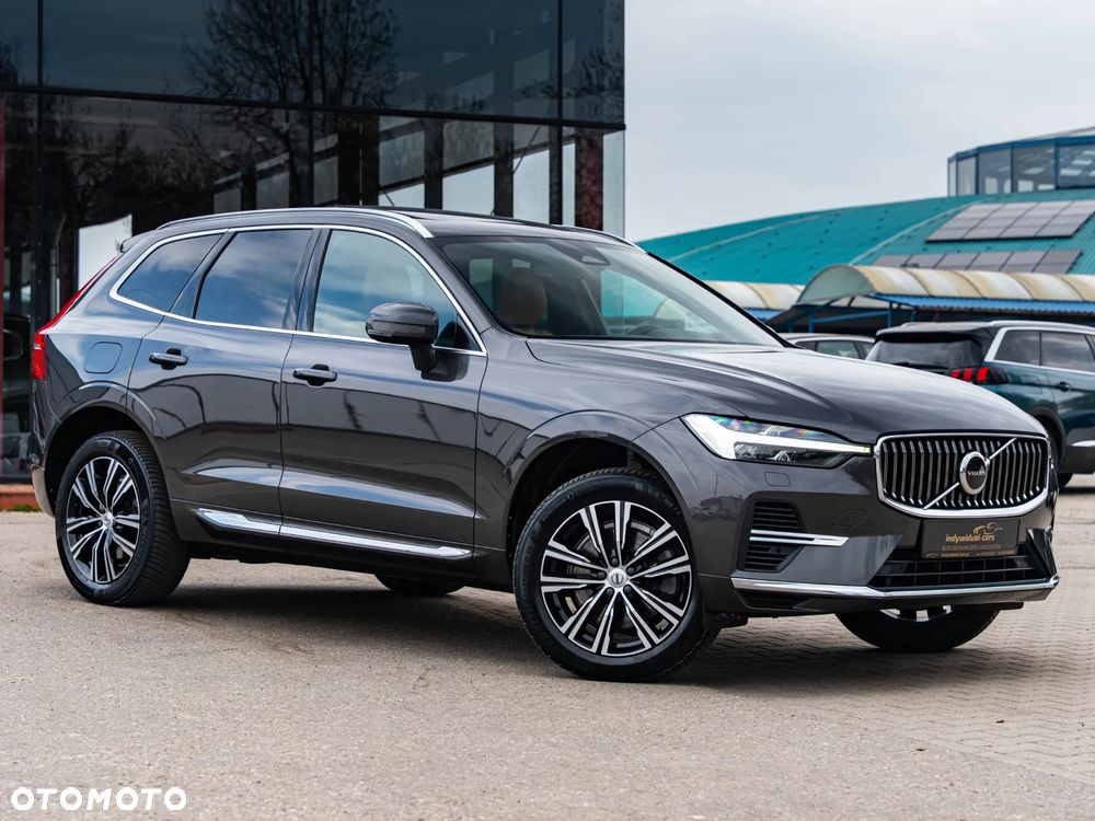 Volvo XC 60 T6 AWD Recharge Geartronic Inscription - 8
