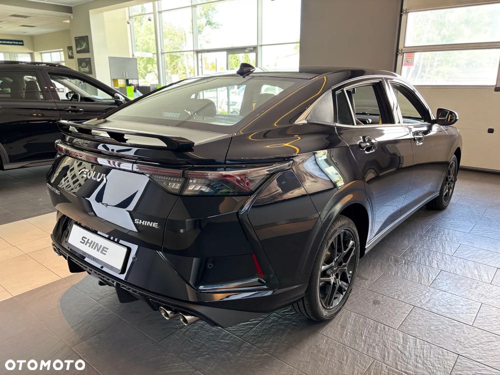 Dongfeng Shine - 7