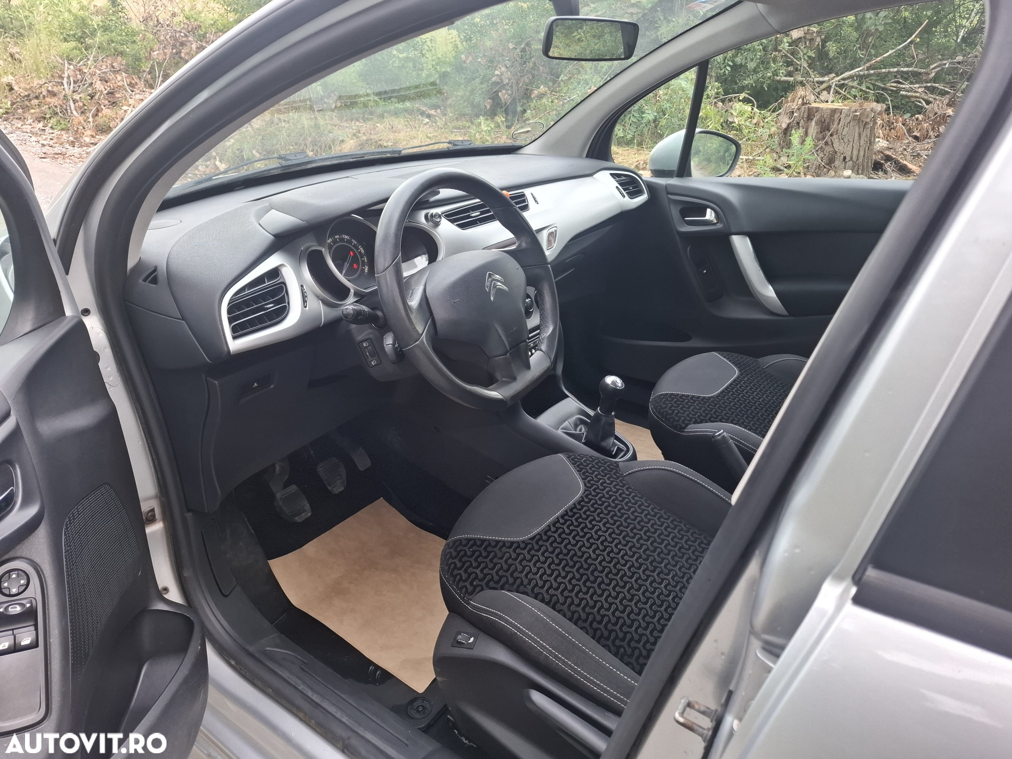 Citroën C3 1.4 HDI Confort - 8