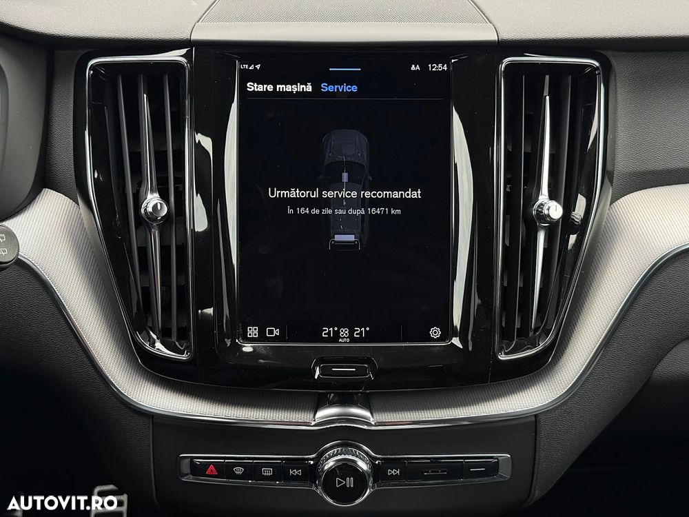 Volvo XC 60 B4 D AWD Geartronic RDesign - 33