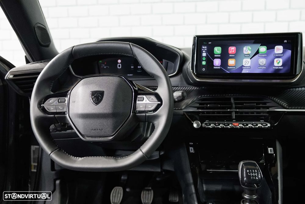 Peugeot 2008 1.2 Allure - 26