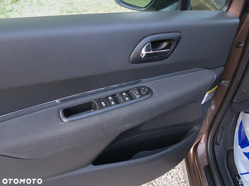 Peugeot 3008 HDi FAP 115 Style - 12