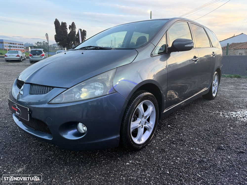 Mitsubishi Grandis 2.0 DI-D Sport - 3
