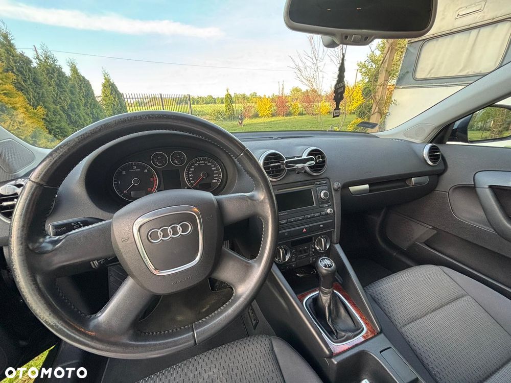 Audi A3 Sportback 2.0 TDI DPF Ambition - 13