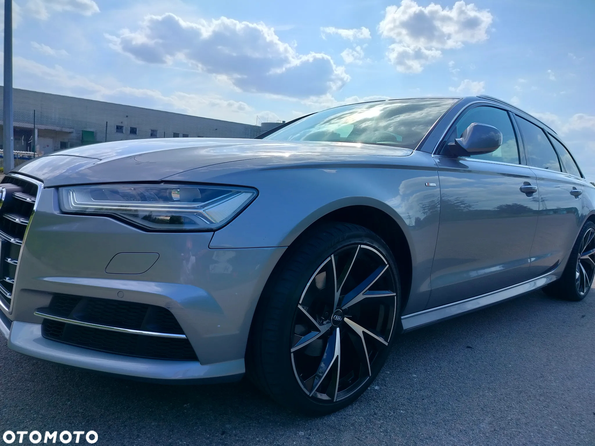 Audi A6 - 4